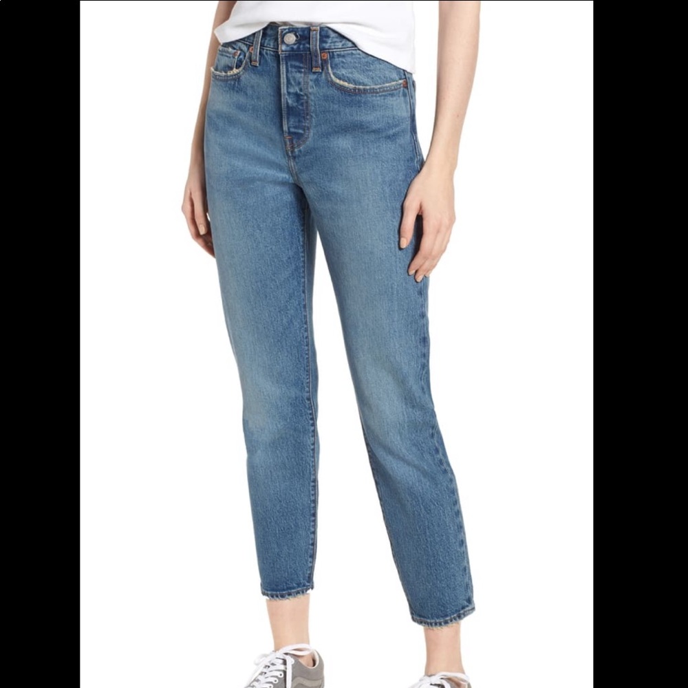 levi wedgie fit jeans!